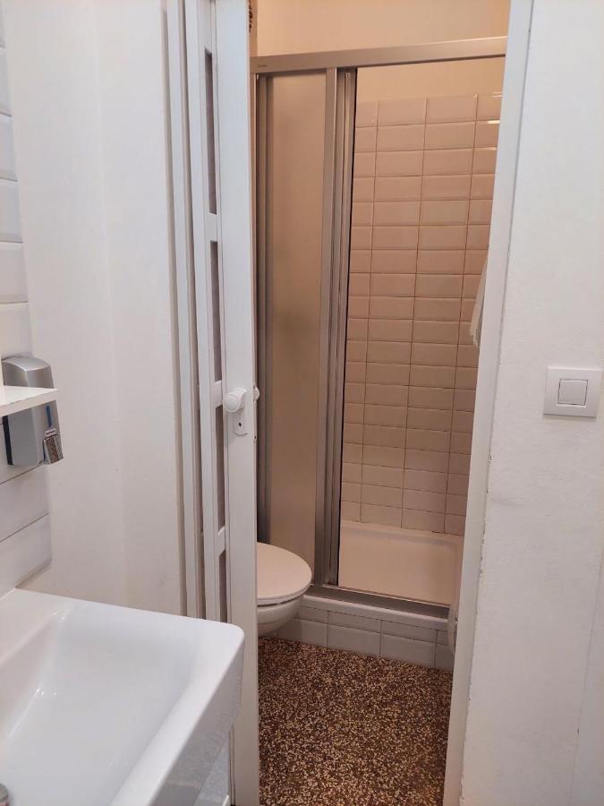 Aparthotel Ai Quattro Angeli à Prague Extérieur photo
