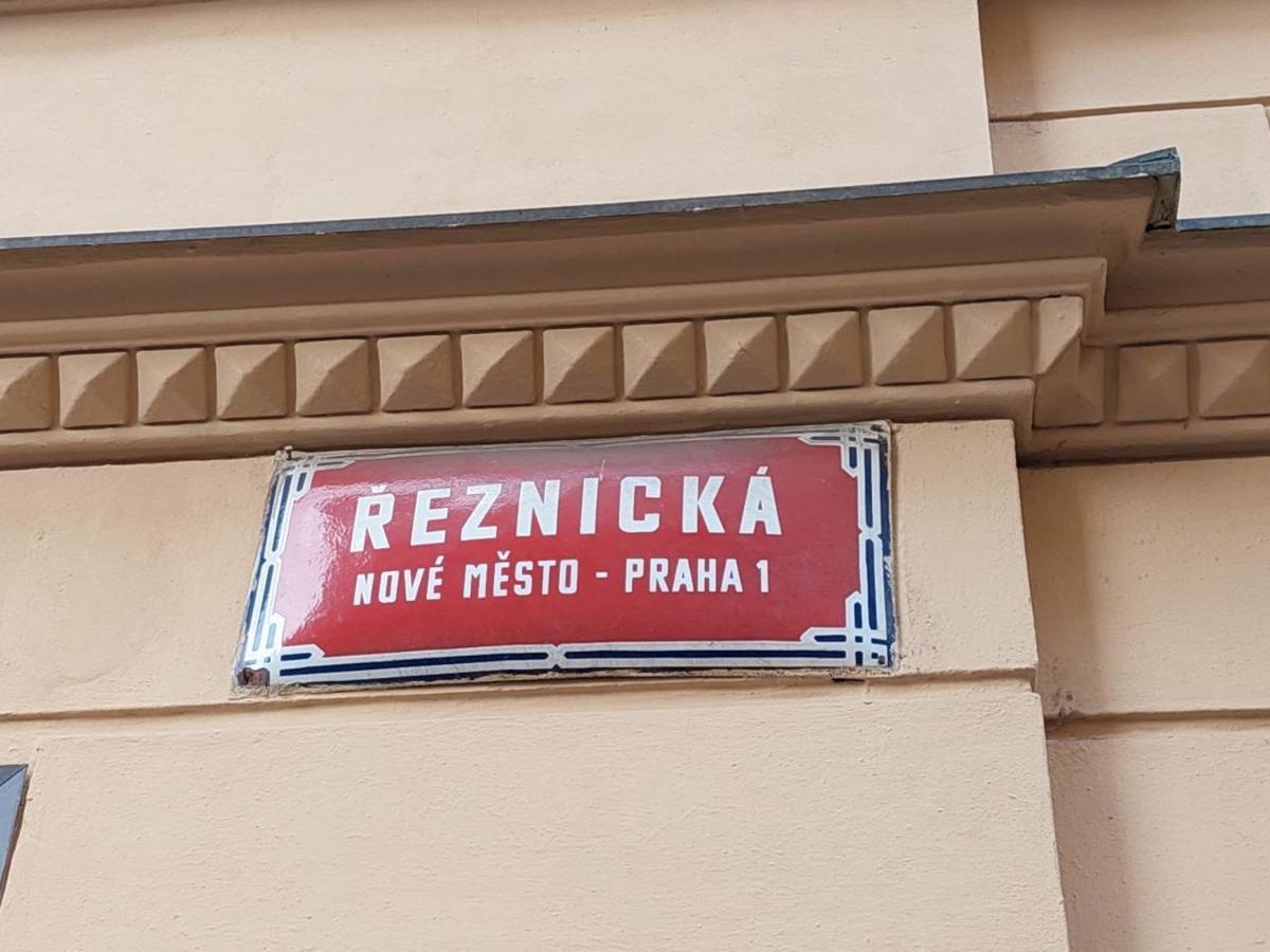 Aparthotel Ai Quattro Angeli à Prague Extérieur photo