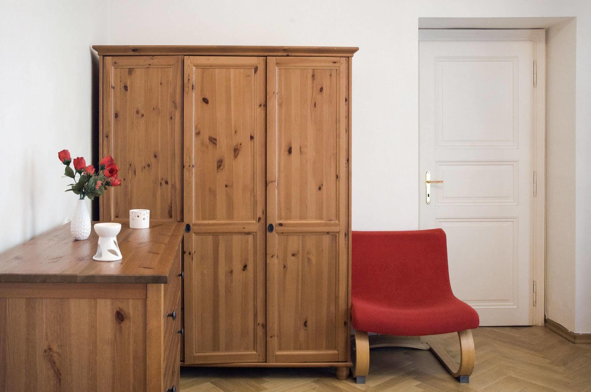 Aparthotel Ai Quattro Angeli à Prague Extérieur photo