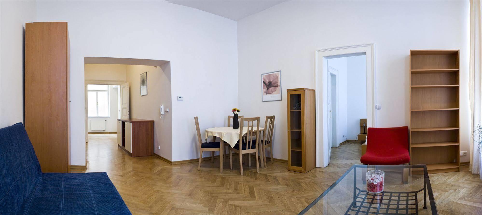 Aparthotel Ai Quattro Angeli à Prague Extérieur photo
